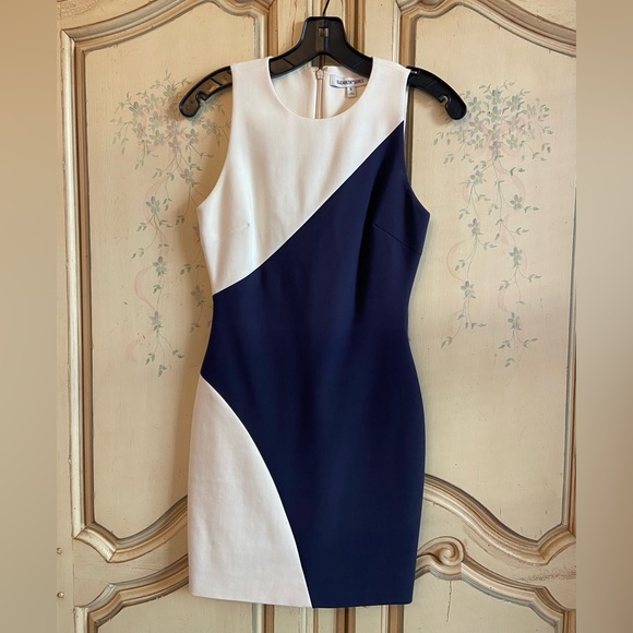 elizabeth and james asymmetrical dress | Dresses | Elizabeth And James Print Color:White Honeycomb Pique Solid Neckline styleattribute-chiffon Backless Beaded-Print Designer Prom